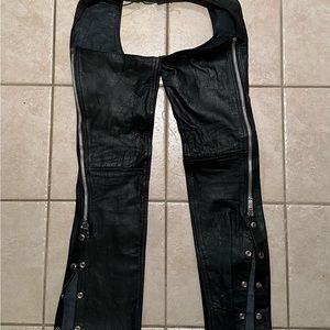 Women’s leather motorcycle chaps